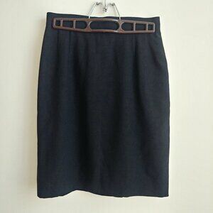 Giorgio Armani made in Italy 100% wool classic black pencil skirt size 4